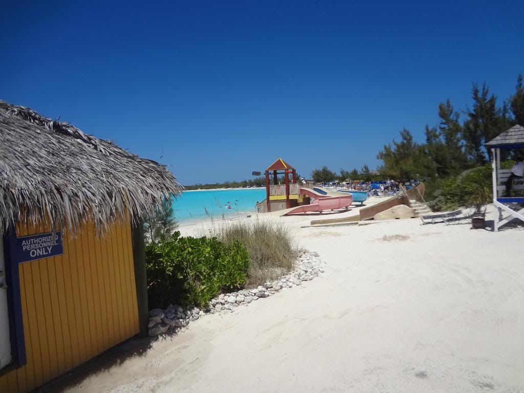 HalfMoonCay.jpg