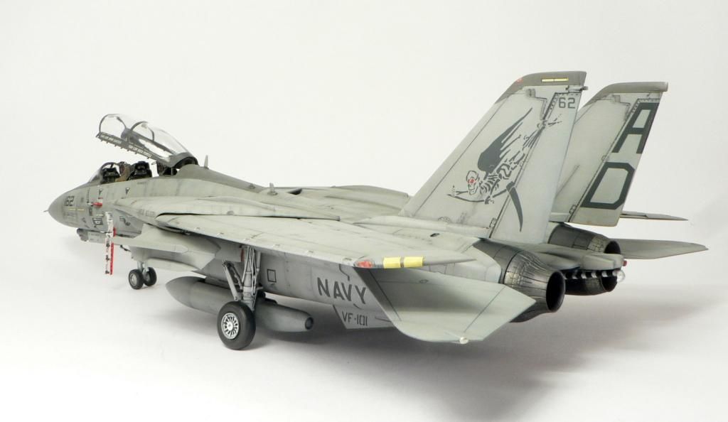 24-10c-004b.jpg