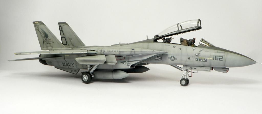 24-10c-016b.jpg