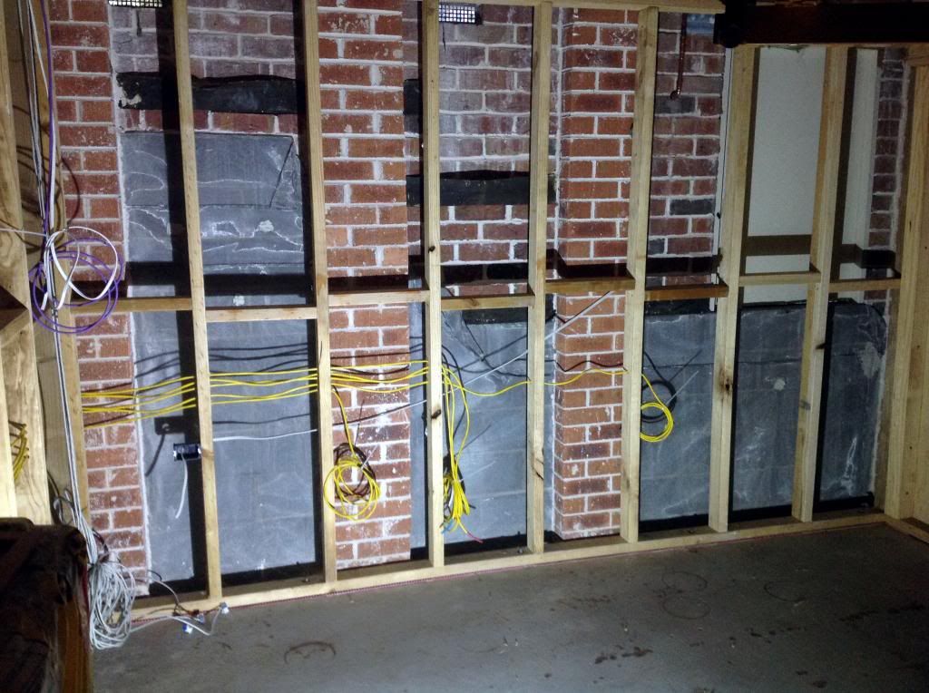 140504screenwallwiring_zps8034ff62.jpg