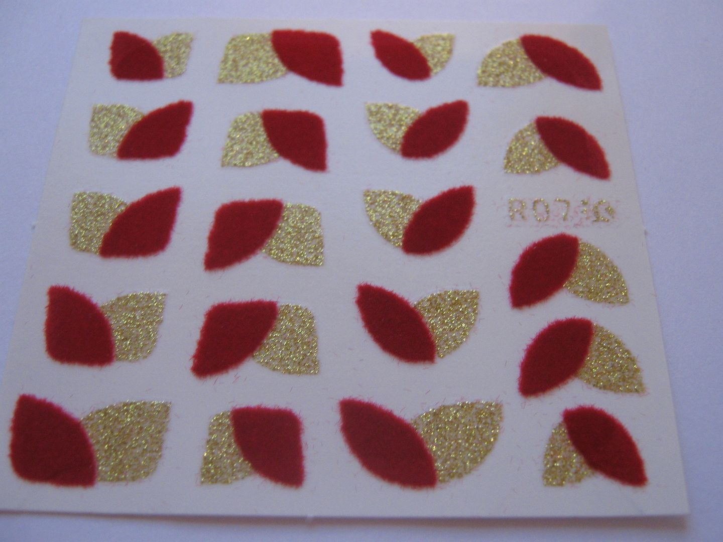 ONE PACK FINGER NAIL TIP STICKER/ART/DECAL FLUFFY + GLITTER LEOPARD/TIGER PRINT - Picture 6 of 11