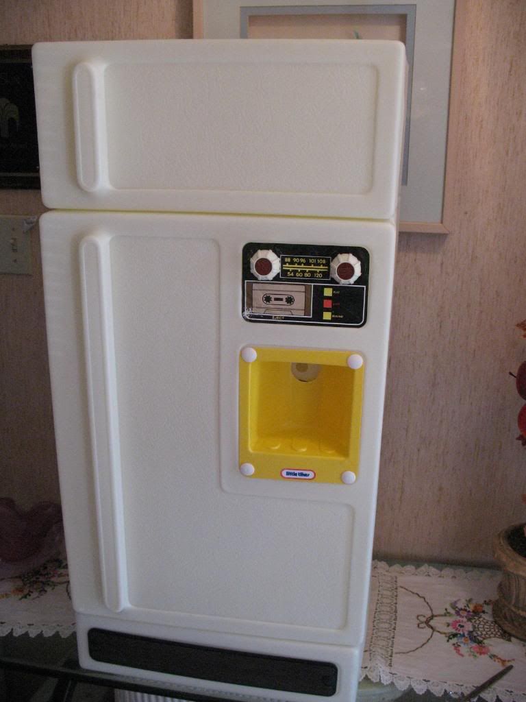 Little Tikes Vintage Refrigerator Photo by CCS_KC Photobucket